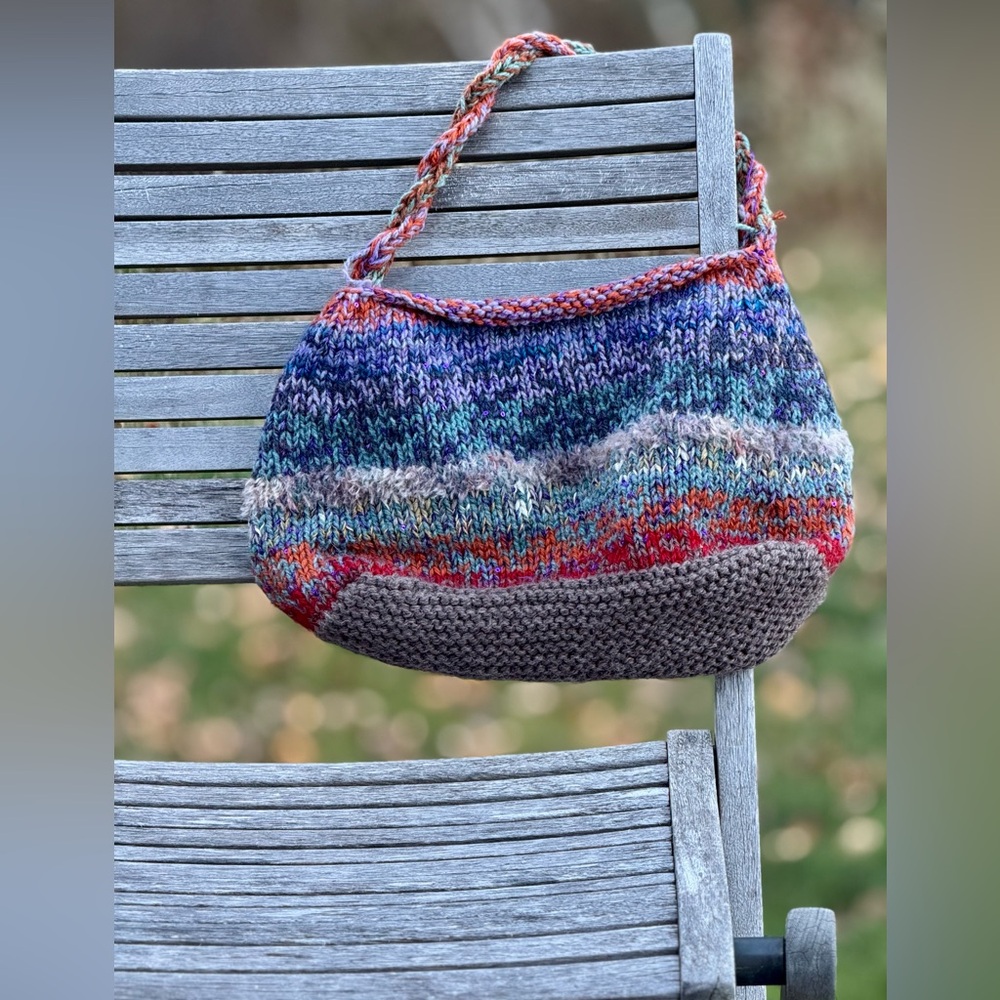 Hand Crafted Colorful Knit Shoulder Bag - Picture 3 of 16